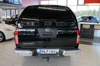 Nissan Navara vaihtoauto