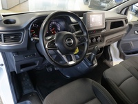 Nissan Primastar vaihtoauto