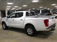 Nissan Navara vaihtoauto