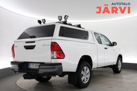 Toyota Hilux vaihtoauto