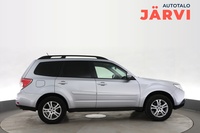 Subaru Forester vaihtoauto
