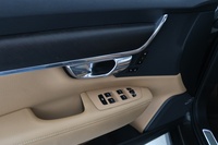 Volvo V90 Cross Country vaihtoauto