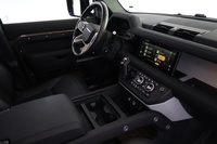 Land Rover Defender vaihtoauto