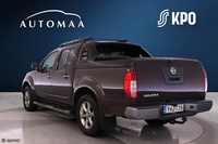 Nissan Navara vaihtoauto