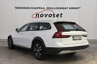 Volvo V90 Cross Country vaihtoauto