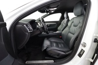 Volvo V90 Cross Country vaihtoauto