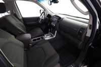 Nissan Pathfinder vaihtoauto