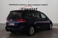 Volkswagen Touran vaihtoauto