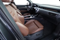 Audi Q8 e-tron vaihtoauto