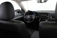 Mitsubishi Outlander vaihtoauto