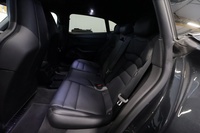 Porsche Taycan vaihtoauto