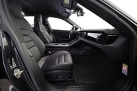 Porsche Taycan vaihtoauto