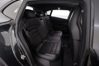 Porsche Taycan vaihtoauto