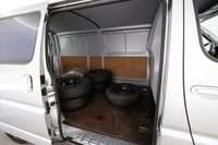 Toyota Hiace vaihtoauto