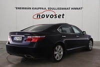 Lexus LS vaihtoauto