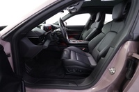 Porsche Taycan vaihtoauto