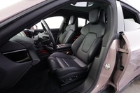 Porsche Taycan vaihtoauto