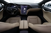 Tesla Model S vaihtoauto