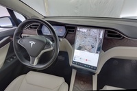 Tesla Model X vaihtoauto