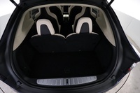 Tesla Model X vaihtoauto