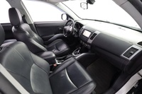 Mitsubishi Outlander vaihtoauto