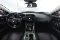 Jaguar XE vaihtoauto