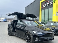 Tesla Model X vaihtoauto