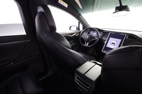 Tesla Model X vaihtoauto