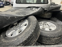 Toyota Hilux vaihtoauto