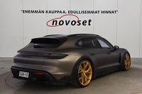 Porsche Taycan vaihtoauto