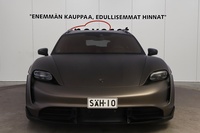 Porsche Taycan vaihtoauto