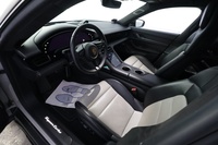 Porsche Taycan vaihtoauto