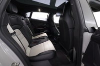 Porsche Taycan vaihtoauto