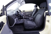 Volkswagen New Beetle vaihtoauto