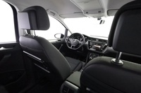 Volkswagen Touran vaihtoauto