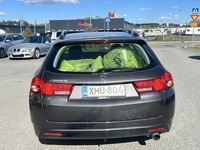 Honda Accord vaihtoauto