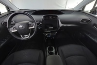 Toyota Prius PHEV vaihtoauto
