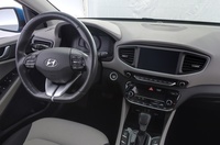 Hyundai IONIQ hybrid vaihtoauto