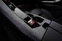 Peugeot E-5008 vaihtoauto