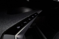 Peugeot E-5008 vaihtoauto