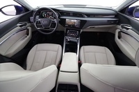 Audi Q8 e-tron vaihtoauto