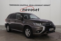 Mitsubishi Outlander PHEV vaihtoauto