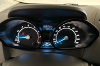 Ford Transit Courier vaihtoauto