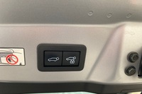 Toyota Prius Plug-in vaihtoauto