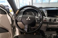 Mitsubishi L200 vaihtoauto