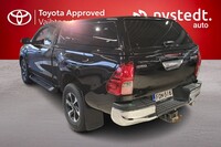 Toyota Hilux vaihtoauto