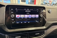 Volkswagen T-Cross vaihtoauto