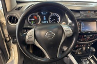 Nissan Navara vaihtoauto