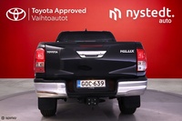 Toyota Hilux vaihtoauto