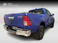 Toyota Hilux vaihtoauto